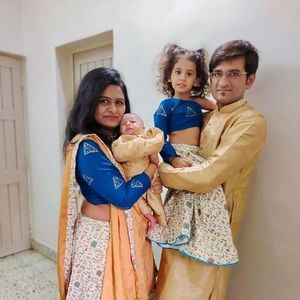 Meet your Posher, Dhvani